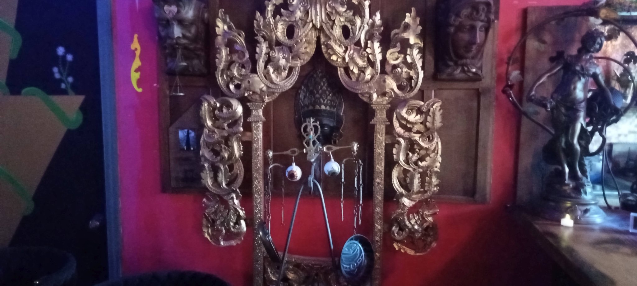 PsychAmbientDaydream2025-12-06GarciaPeoplesEmilyRobbAndMore (14).jpg